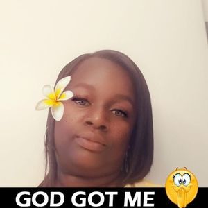 Meet your Posher, Candice